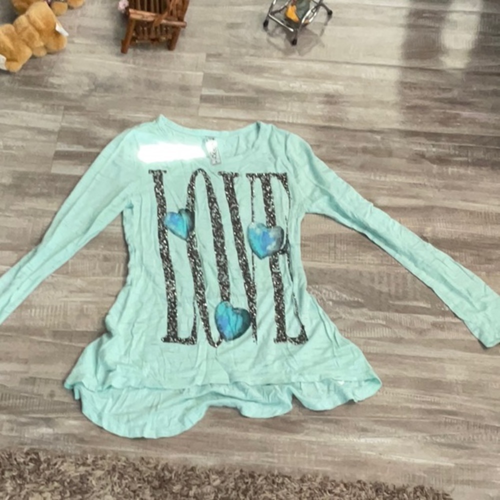 Girls love knit works size med top